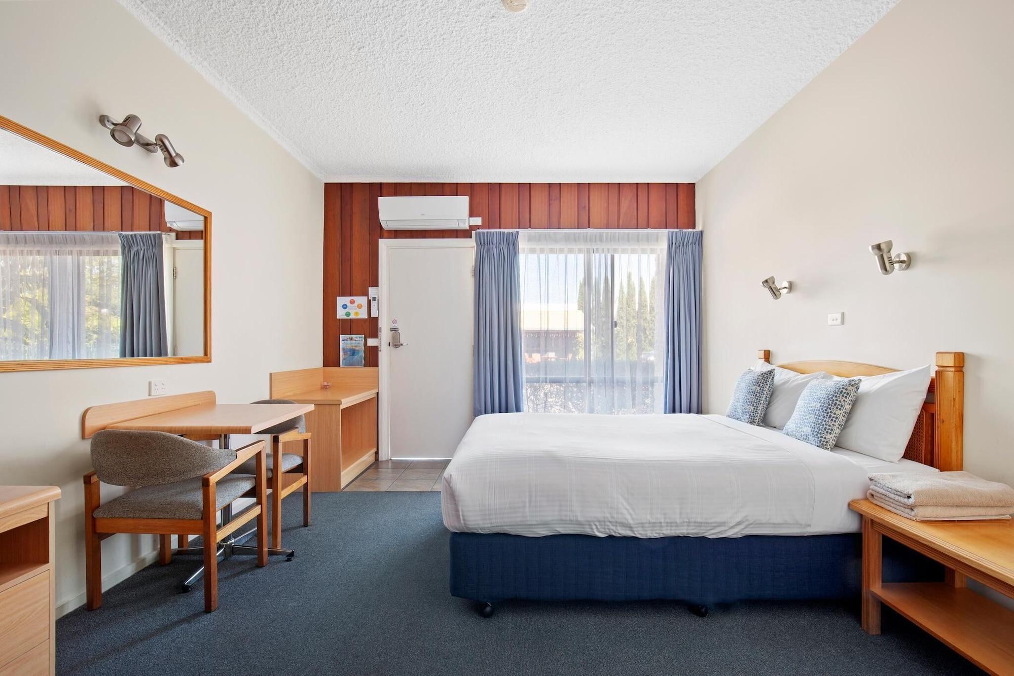 Banjo Paterson Motor Inn Lakes Entrance Kültér fotó