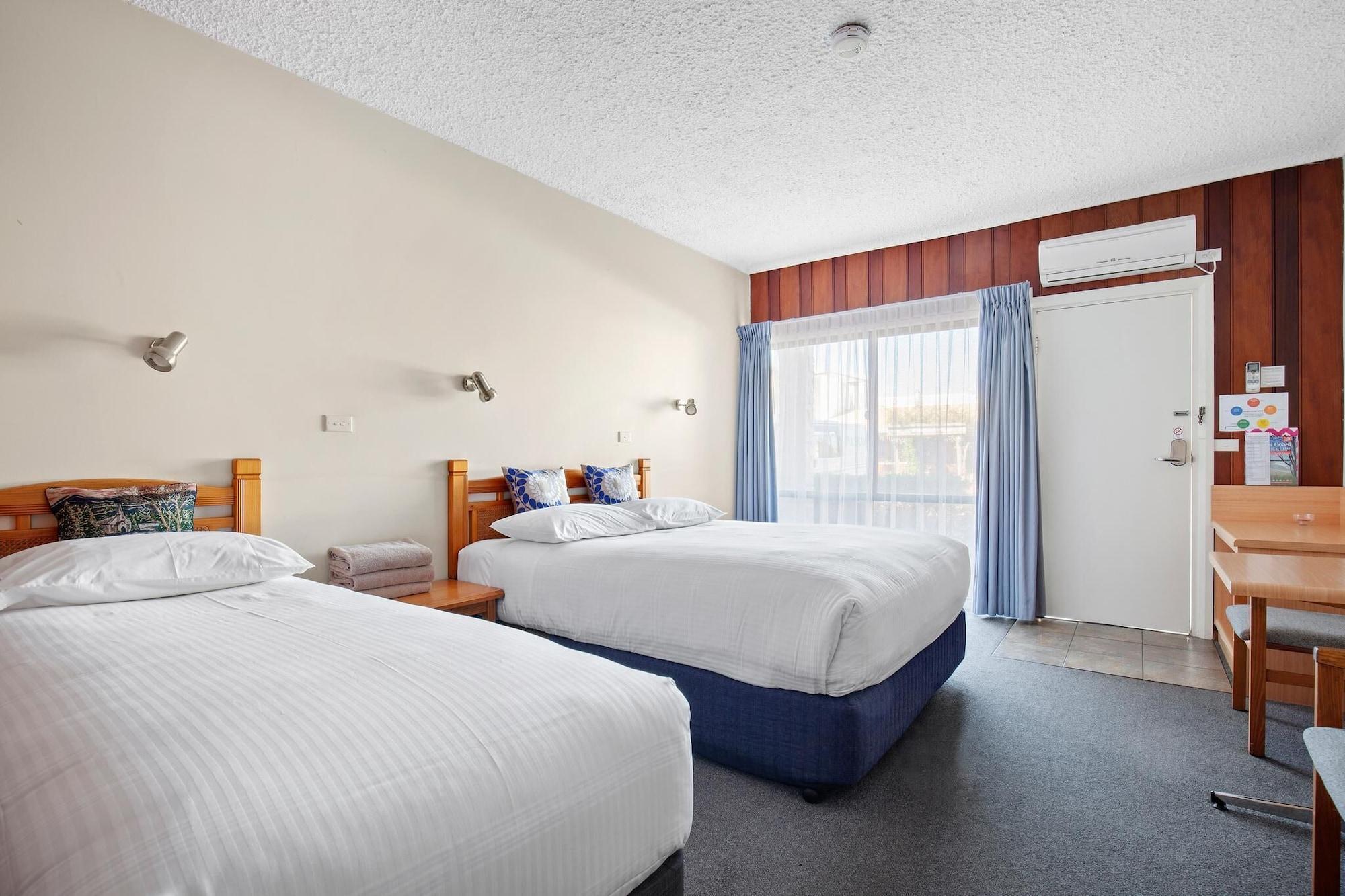 Banjo Paterson Motor Inn Lakes Entrance Kültér fotó