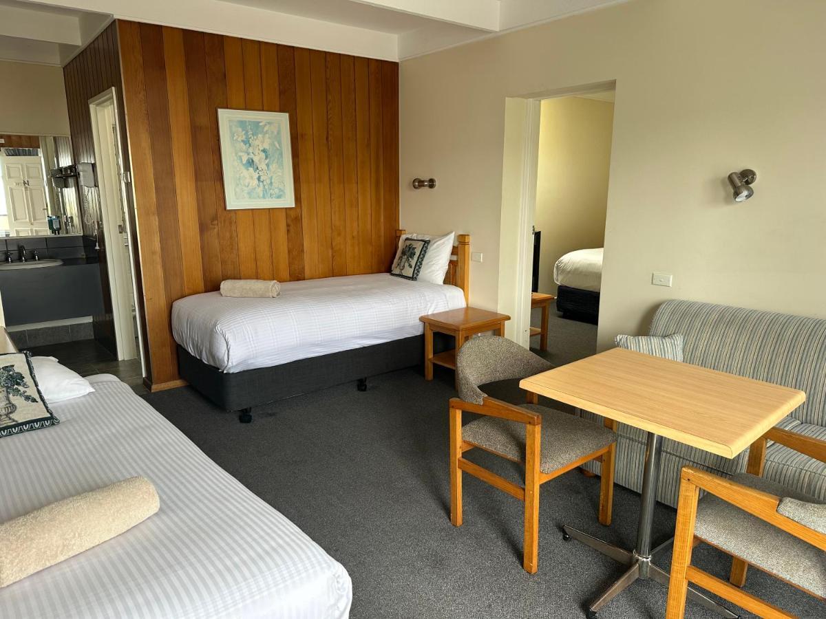 Banjo Paterson Motor Inn Lakes Entrance Kültér fotó