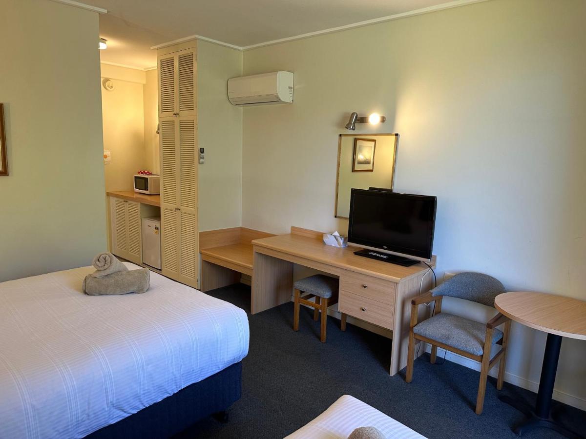 Banjo Paterson Motor Inn Lakes Entrance Kültér fotó
