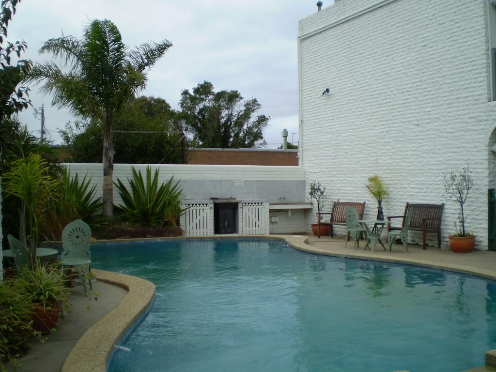 Banjo Paterson Motor Inn Lakes Entrance Kültér fotó