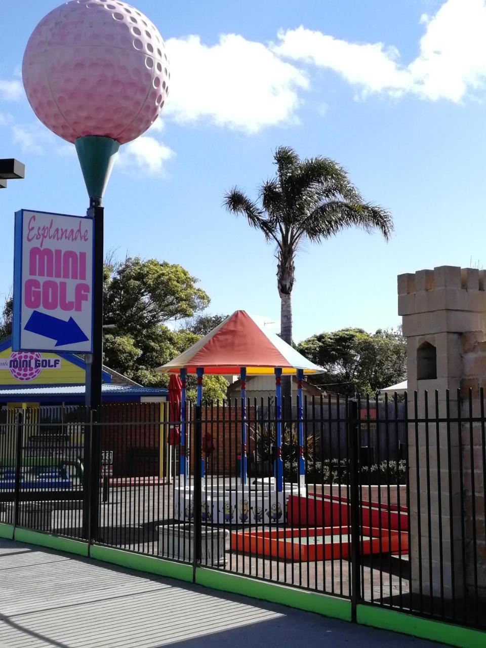 Banjo Paterson Motor Inn Lakes Entrance Kültér fotó