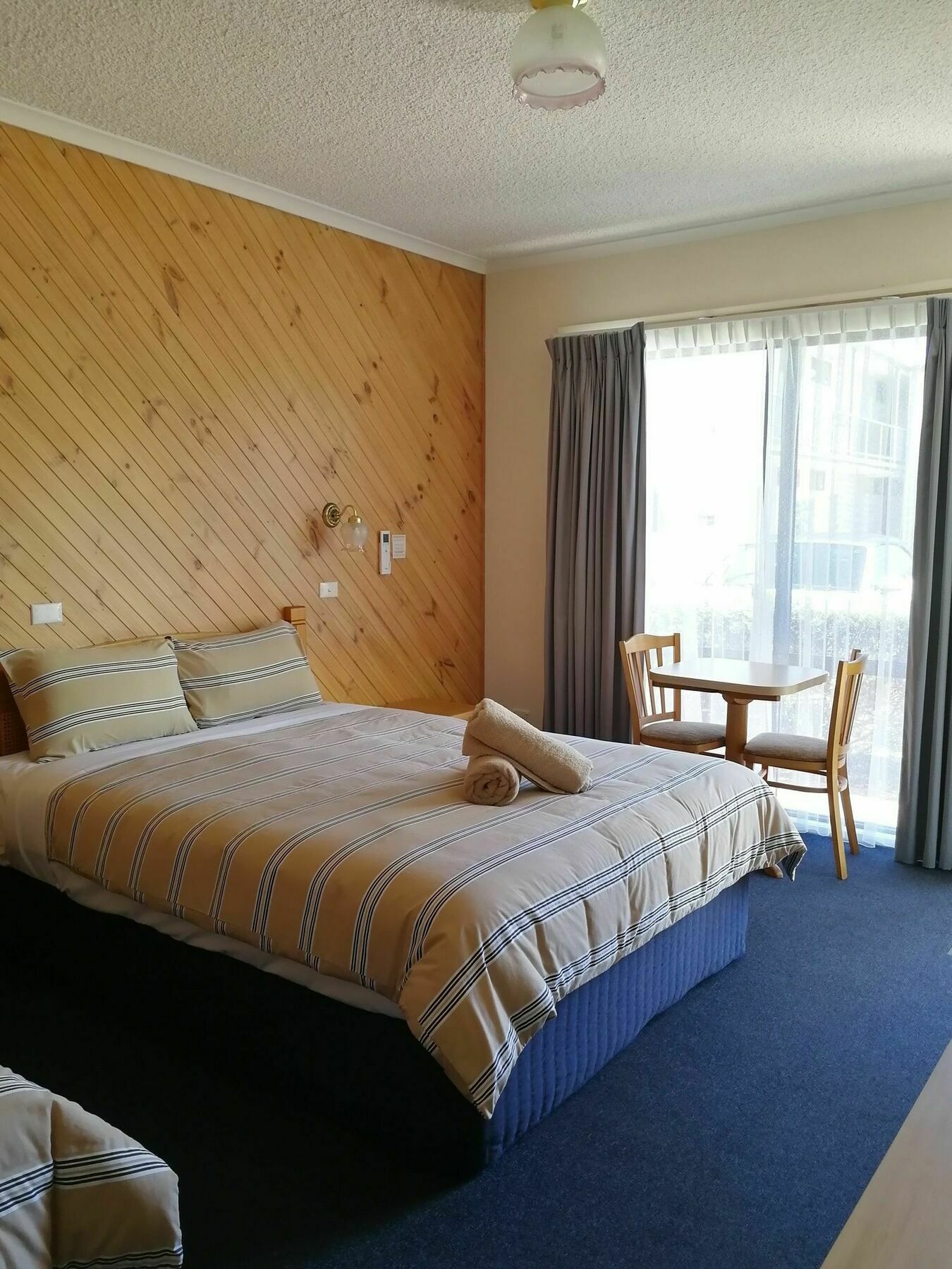 Banjo Paterson Motor Inn Lakes Entrance Kültér fotó